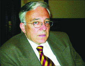 Mugur Isărescu, guvernator BNR Mugur Isărescu, guvernator BNR